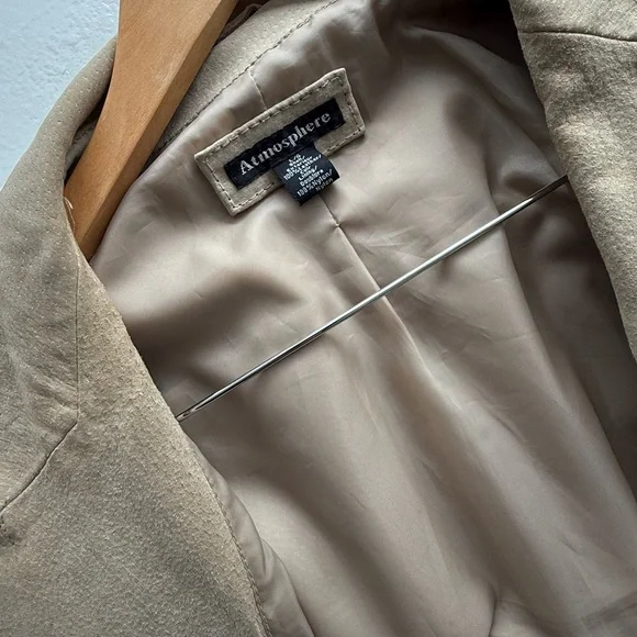 Beige Suede Jacket - Picture 5 of 7